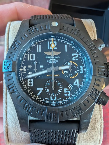 Second hand breitling avenger - hand,